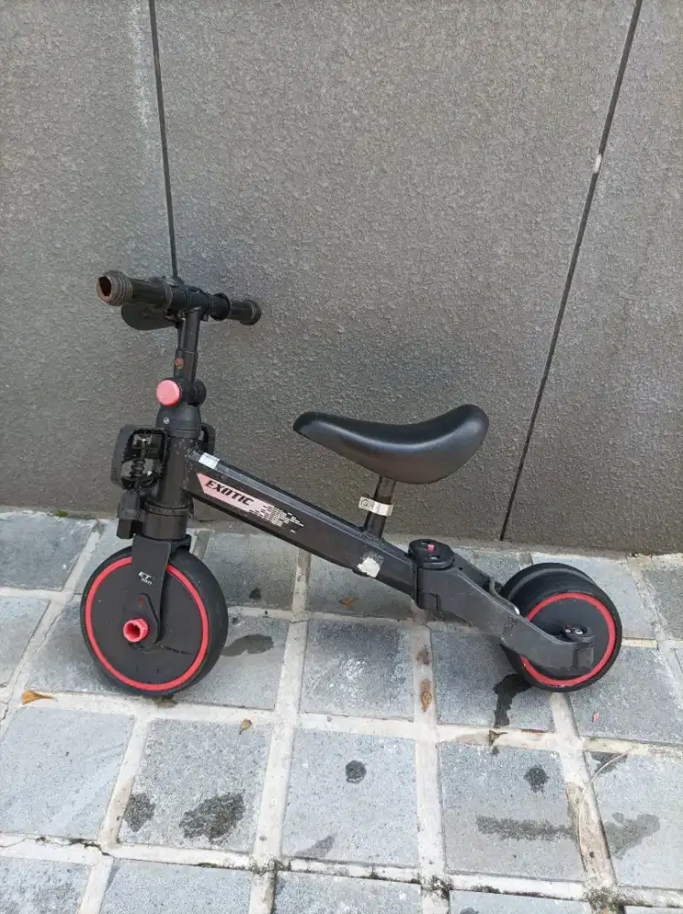 Balance Bike Sepeda Anak Untuk Melatih Keseimbangan