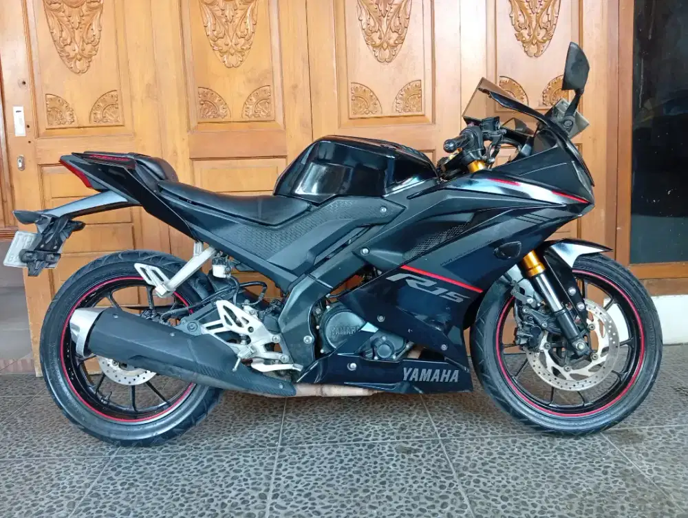 R15 v3 2018 full original