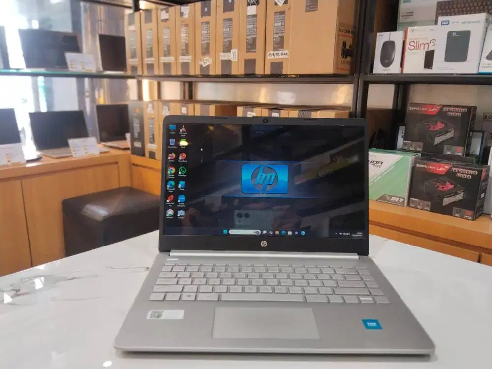 HP 14S-DQ5155TU CORE I7-1255U/RAM 16GB/SSD 512GB/GARANSI 27-06-2026
