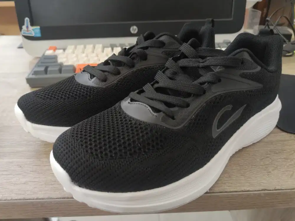 Sepatu Carvil sneakers pria bisa untuk sepatu sekolah