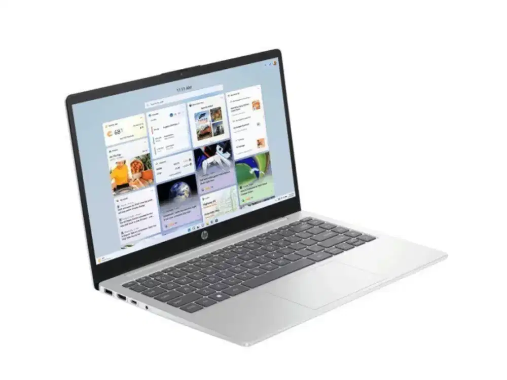 HP NOTEBOOK CORE I3 8/512GB Silver