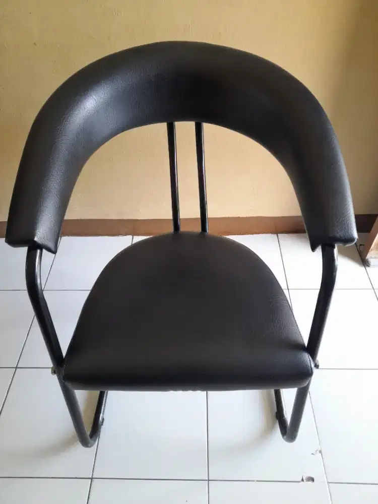 Kursi Salon Pria dan Wanita