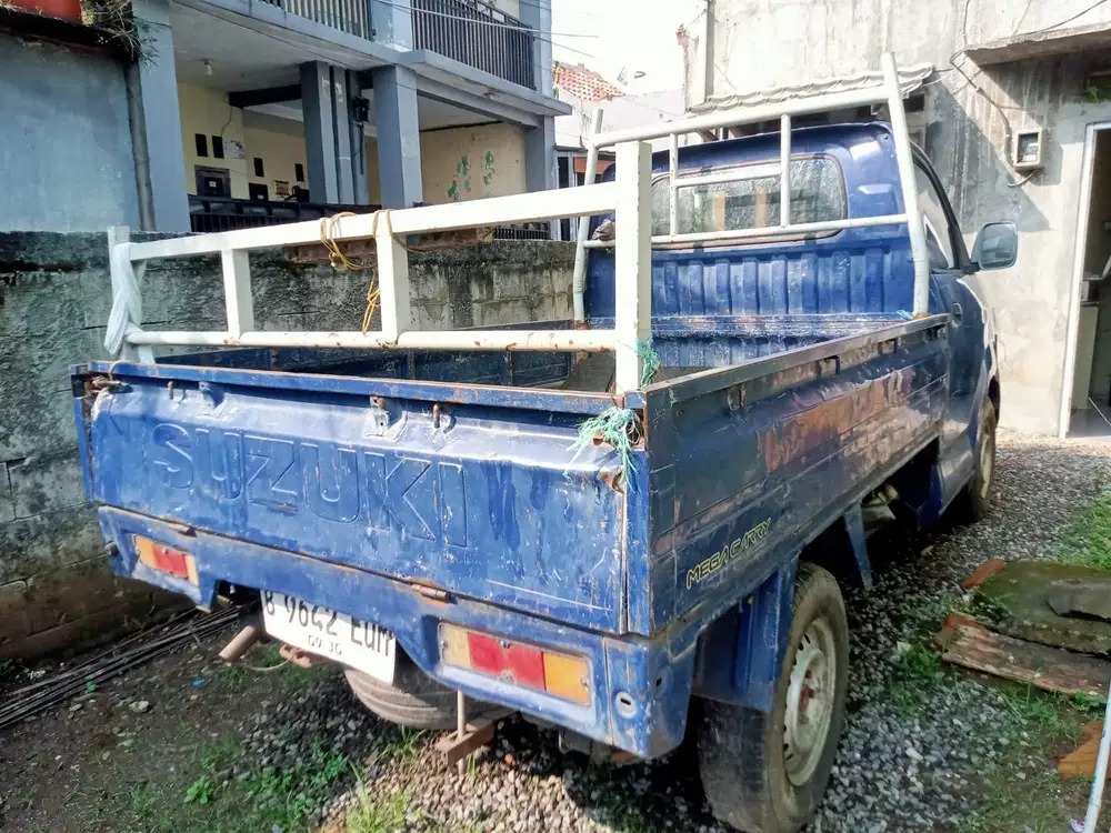 Suzuki APV 2012 Bensin