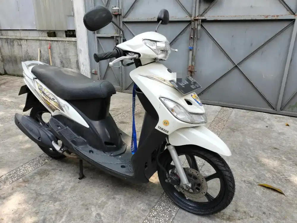 YAMAHA MIO tahun 2011 mulus terawat
