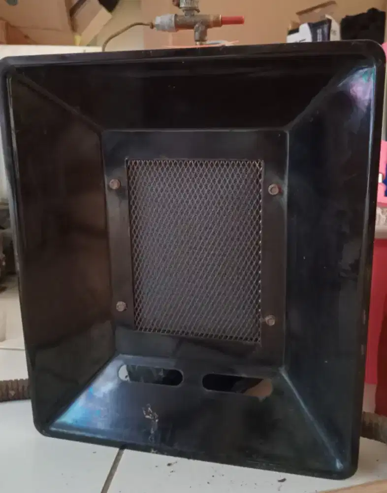 Pemanas Kandang Ayam