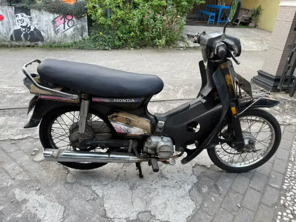 Astrea star THN 1993 plat AB sleman
