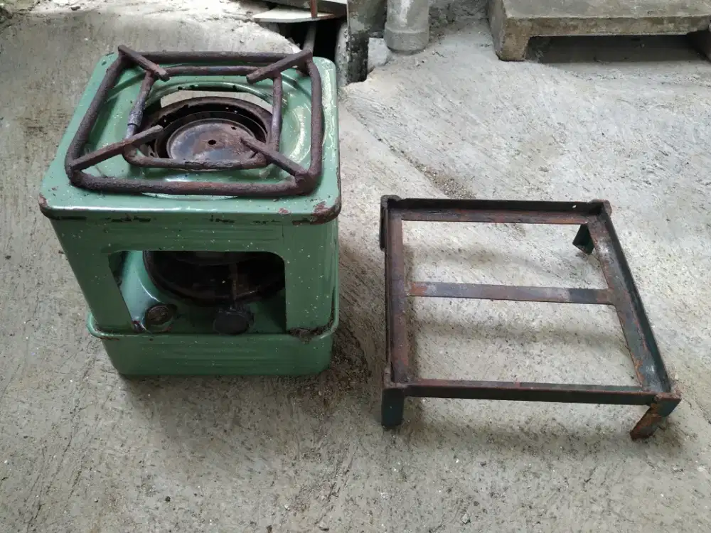 Kompor minyak tanah