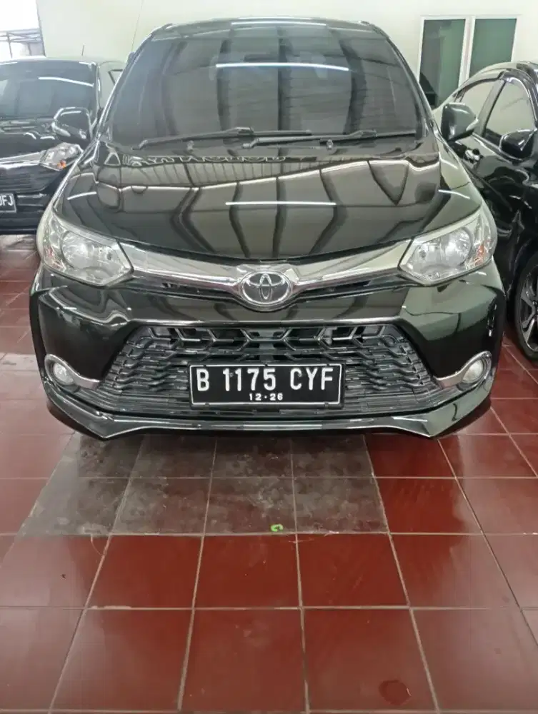 Toyota Avanza 1.3 Veloz AT 2016 Hitam