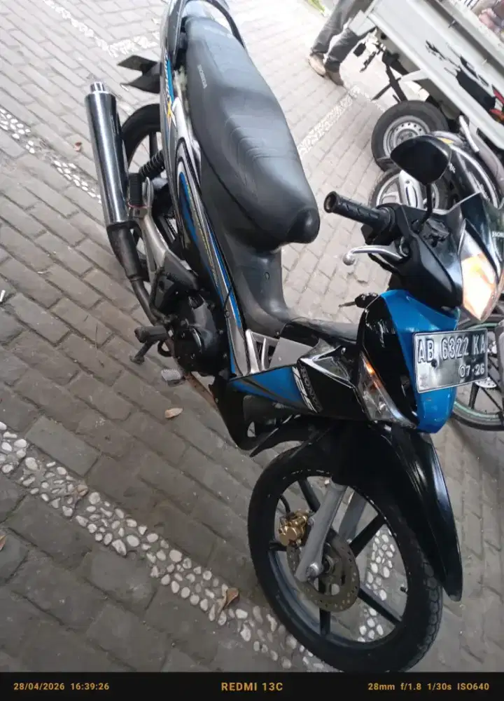 Supra 125 THN 2010 plat AB kota
