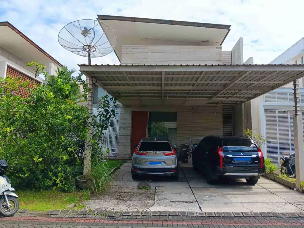 Dijual Via Lelang Rumah Pakuwon Indah  Surabaya