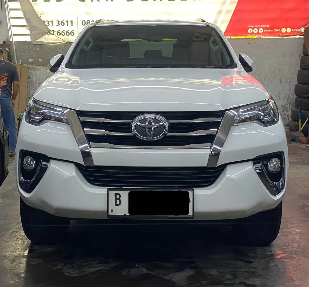 FORTUNER VRZ 4x4 AT TAHUN 2018