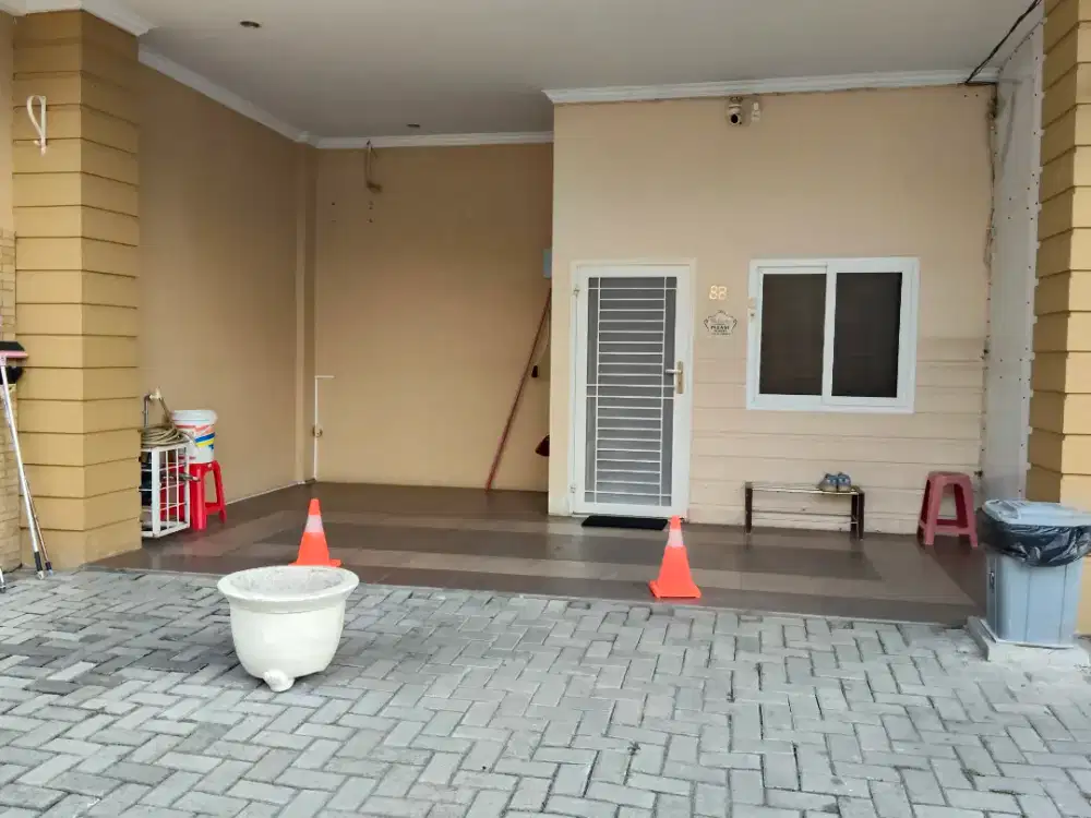 Dijual Town House Cantik Siap Huni
