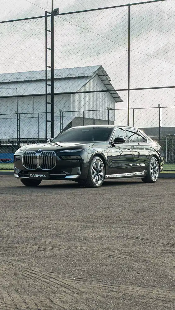 BMW i7 xdrive60 Granlusso 2024/2025/KM Low/Istimewa/DP Low