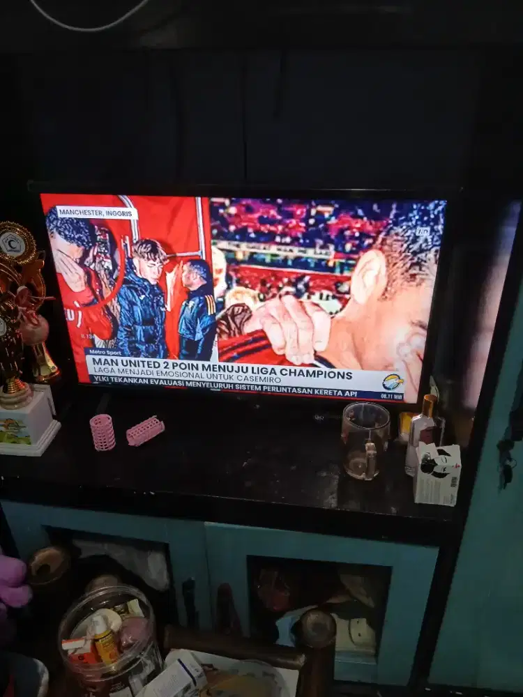 Jual tv LG 32 in digital [blm smart) jarang pakai