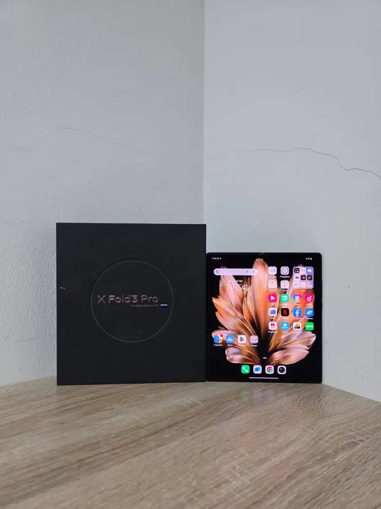 Vivo X Fold3 Pro 16/512 Black Resmi Fullset Perfect 16GB 512GB Fold 3