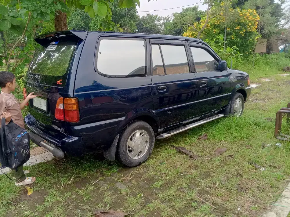Kijang lgx 18 efi