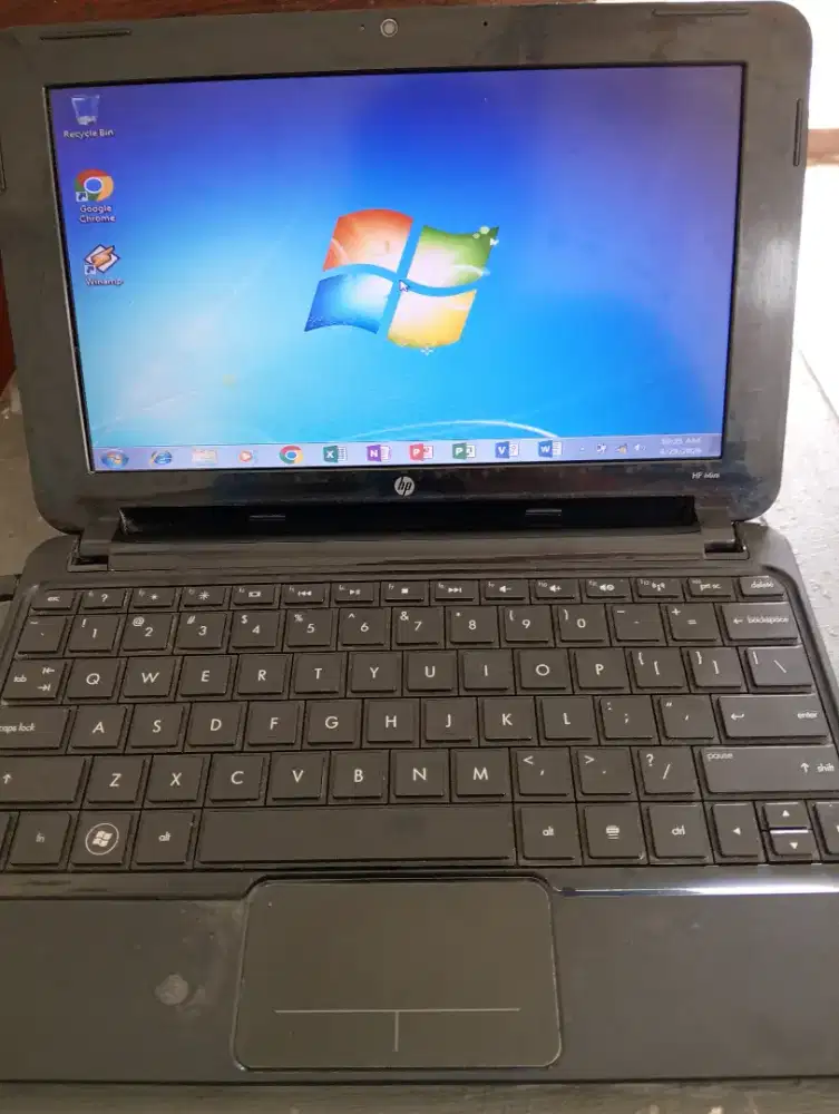 Laptop mini Hp 210