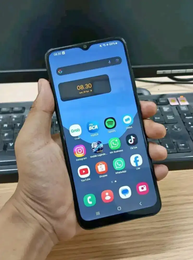 SAMSUNG A04E LAYAR BESAR 6.5 IN FULL 4G