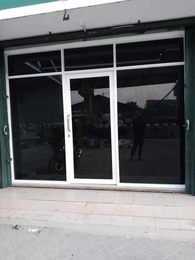 Pasang Partisi 2 Muka Gypsum + Kusen Jendele Pintu + Kaca ALUMUNIUM