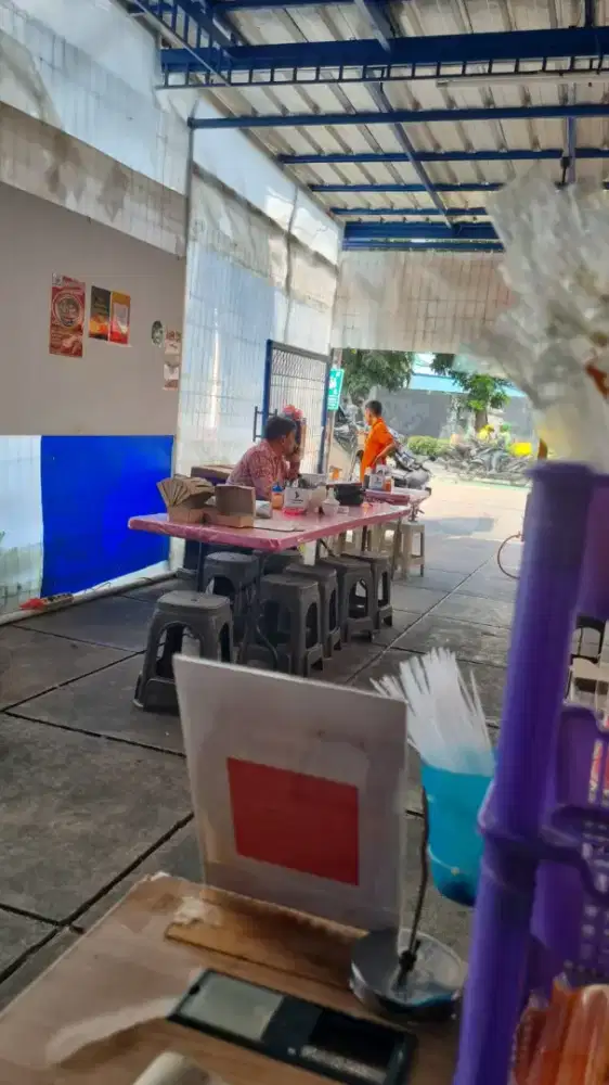 DICARI PEGAWAI BAKSO UTK CUCI PIRING