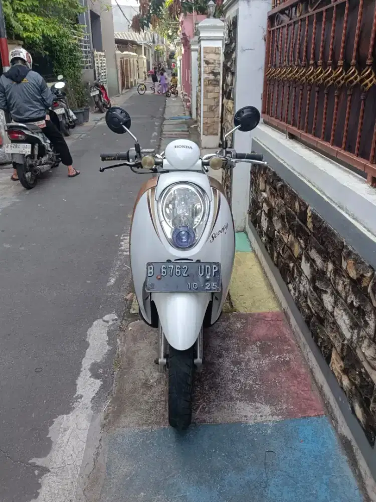 scoopy 2010 karbu mesin sehat body mulus