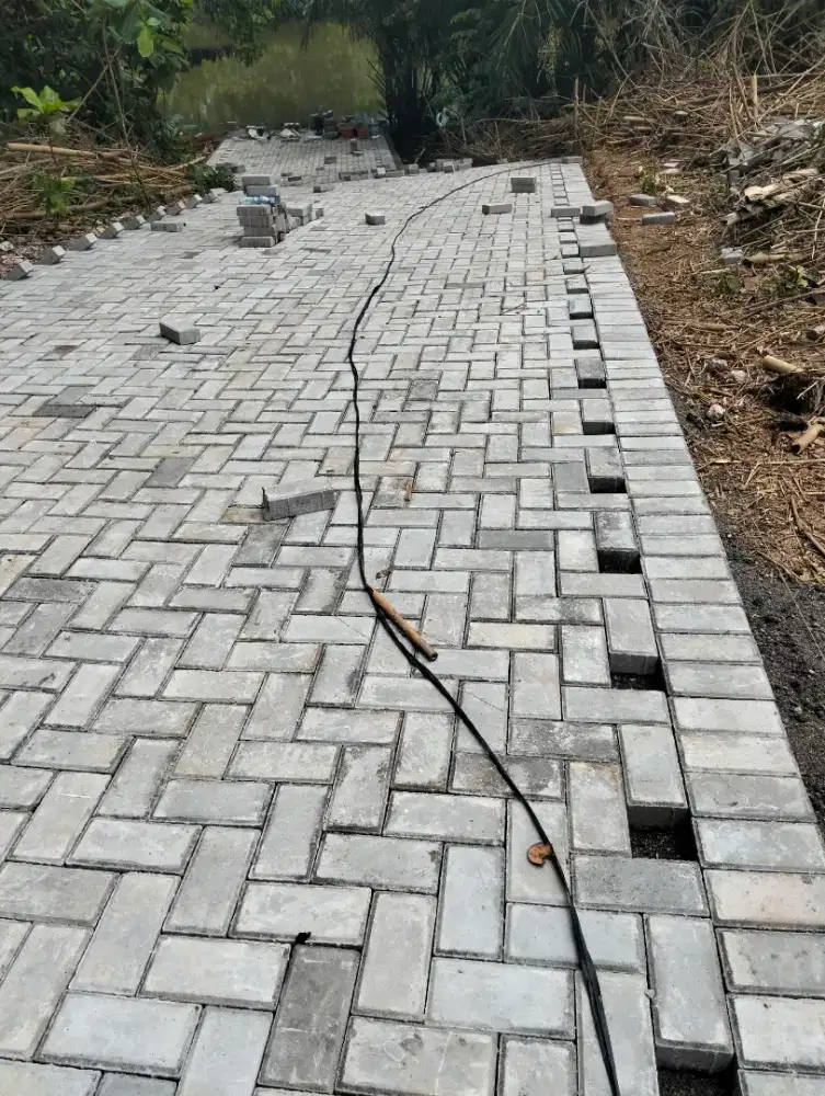 Paping blok konblok paving block pasang paping paving