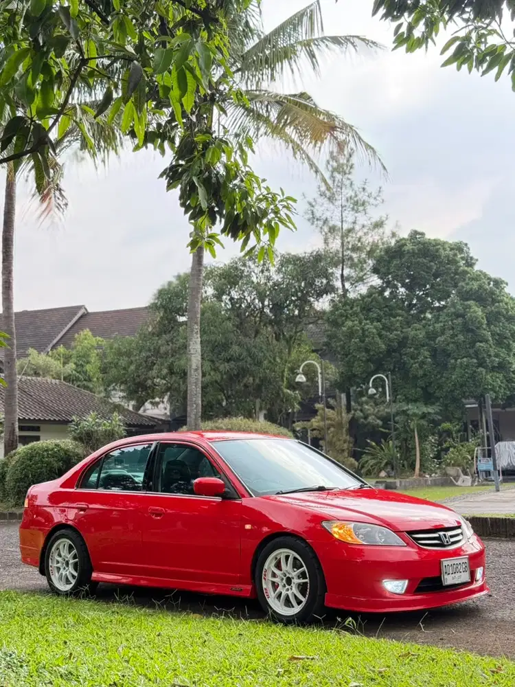 Honda Civic Vtis 2005 merah Facelift 2 modif