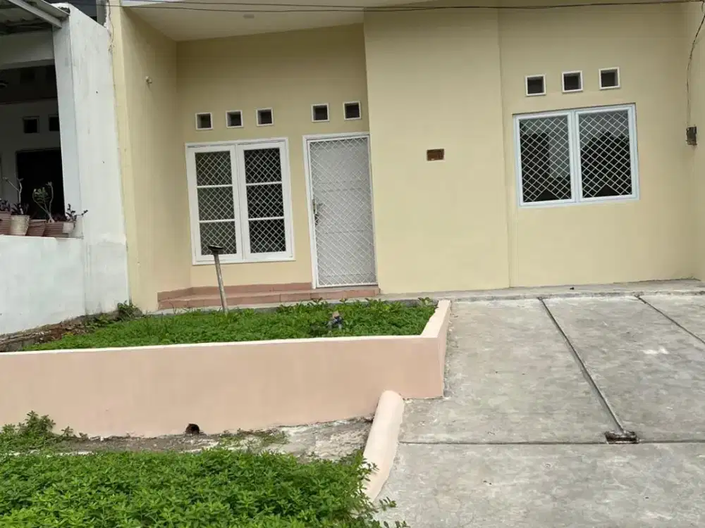 Ffha. Rumah Dijual Di Meadow Green Lippo Cikarang