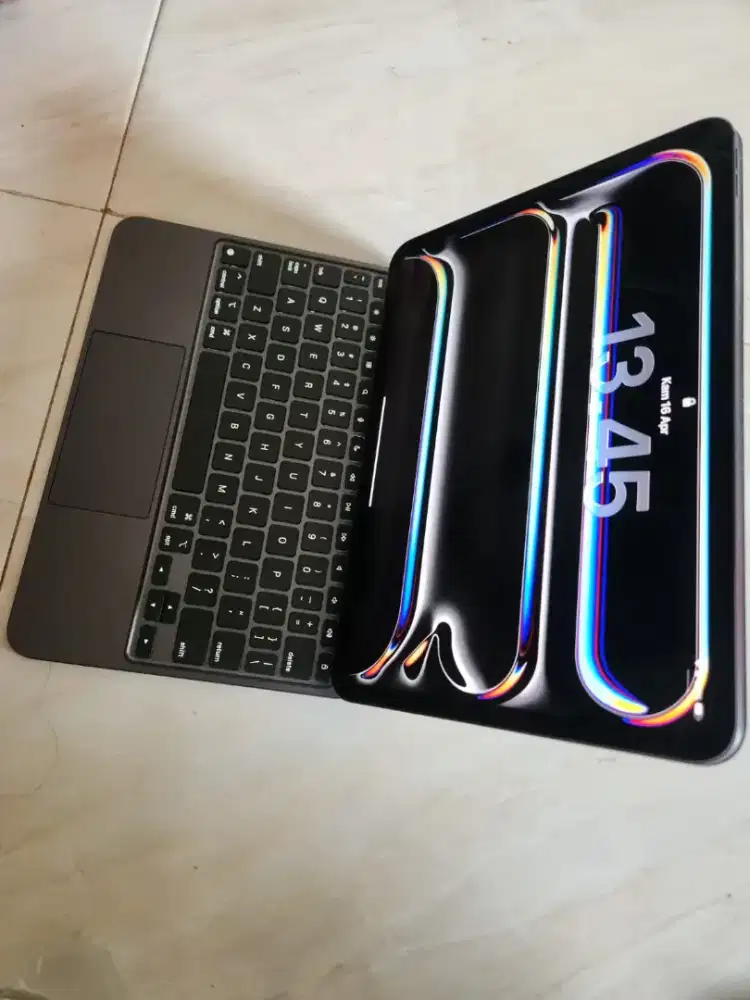 Apple Magic Keyboard for ipad pro 11 inch M4 Black