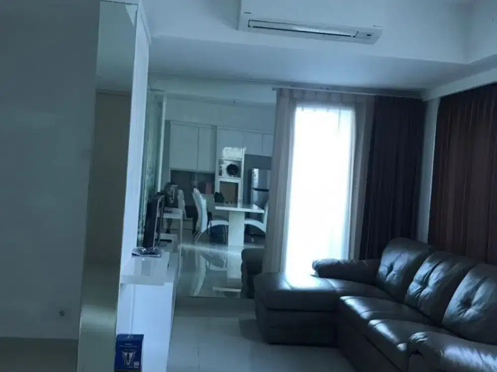 JUAL APARTMENT SURABAYA LA RIZ 3 BEDROOM FURNISH MURAH