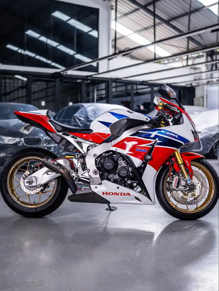 HONDA CBR 1000 CBR1000 Nik 2015 RaceFit