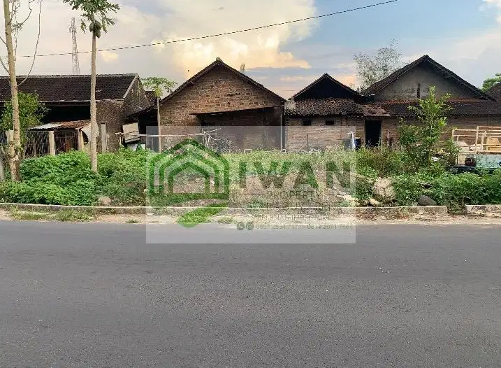 Tanah Pekarangan Hadap Jalan Raya DPU