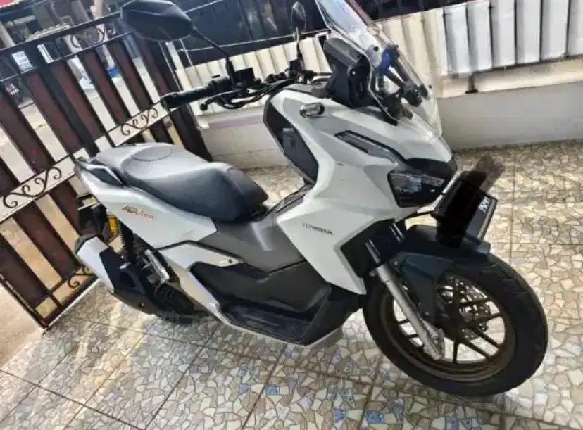 Jual honda adv 2024 karena jarang di gunakan