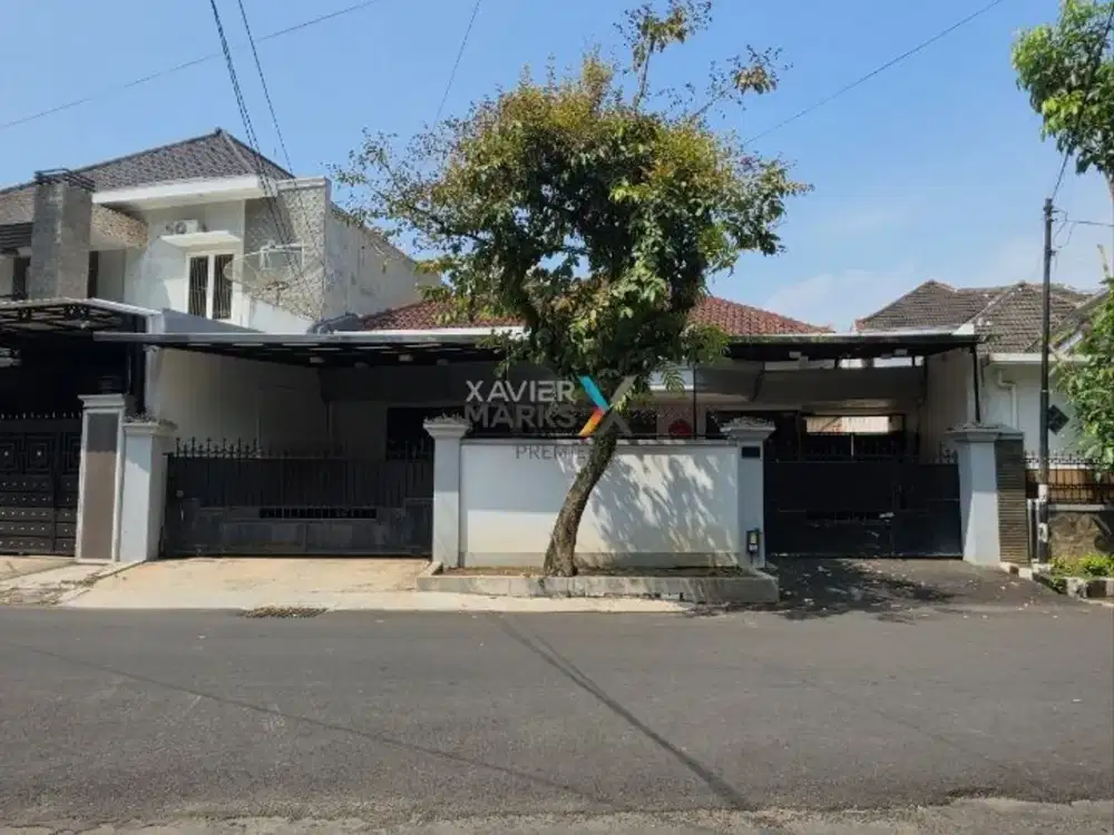 Dijual Rumah Tengah Kota emi Furnish Sudah Renovasi Siap Huni Kawasan Elite Strategis Jantung Kota Malang Dekat Ijen Boulevard di Jl Gunung-gunung