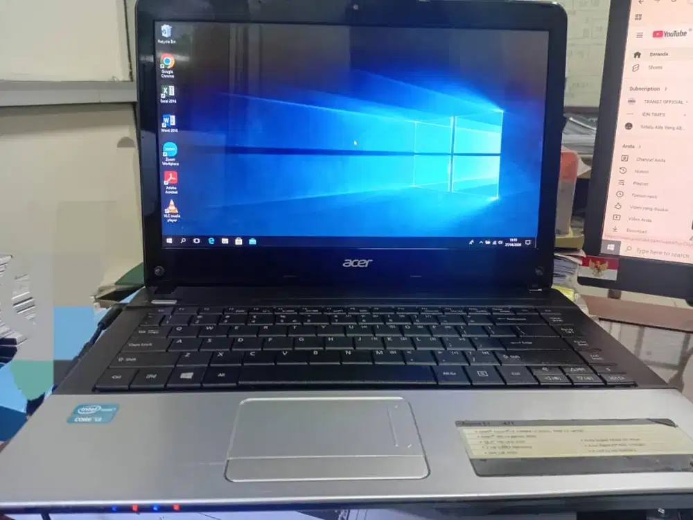 Laptop Acer Core i3