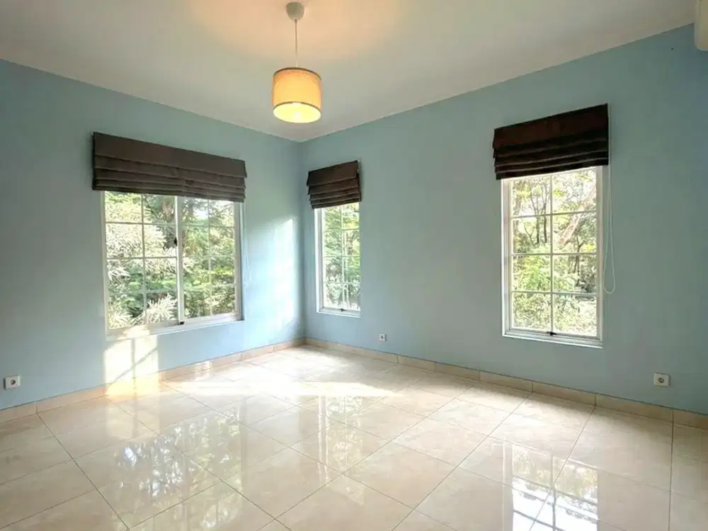 Dijual Rumah Hoek America style The Green Monte Carlo BSD City