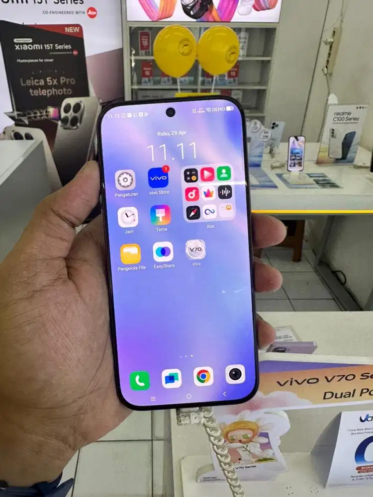 Vivo V70 8/256Gb New BNOB