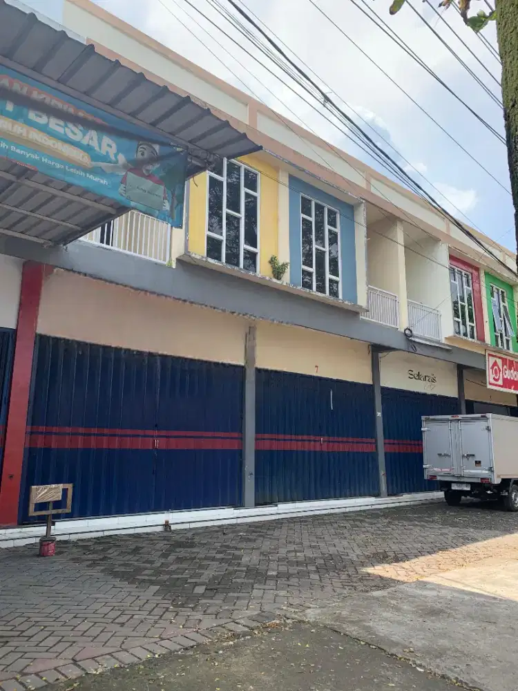 Ruko 2 lantai pinggir jalan Provinsi Jl. MH Thamrin Ajung Jember