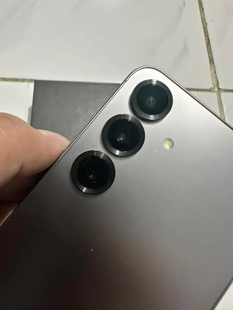 Samsung S25 Plus , 256 GB (Ex Display, MULUS)