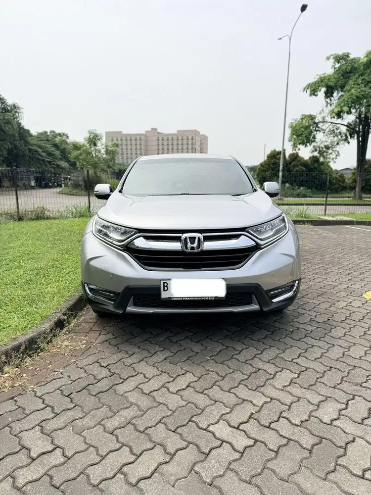 CRV 2018 Turbo Prestige AT Matic Silver KM low Kondisi Gress