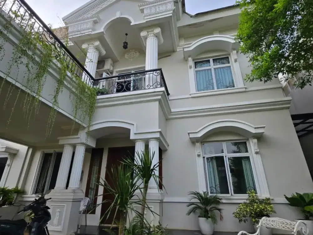 Dijual Rumah Mewah Luas 240 M2 Legenda Wisata Cibubur