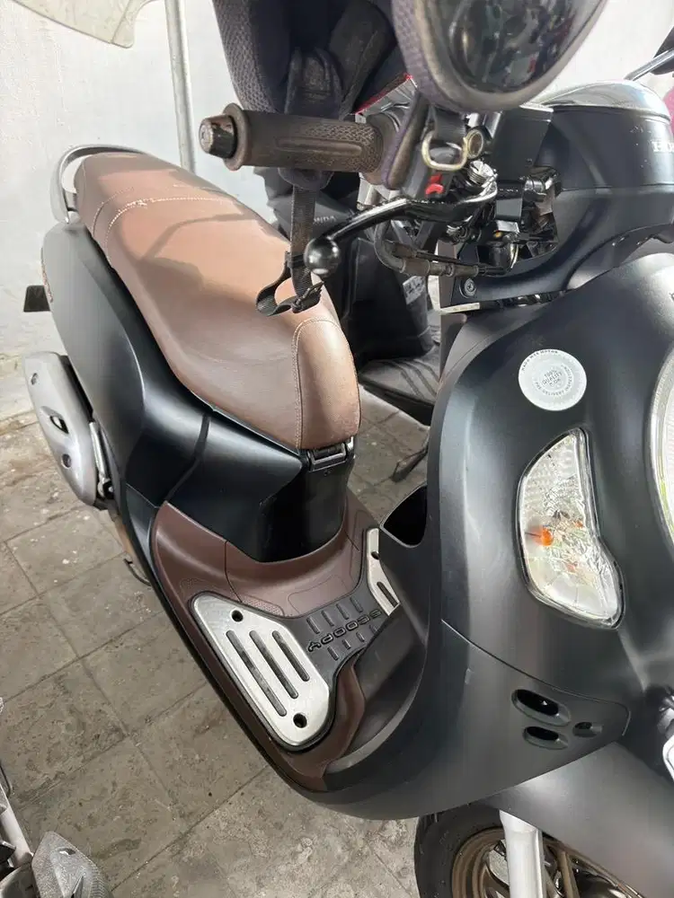 HONDA SCOOPY PRESTIGE HITAM