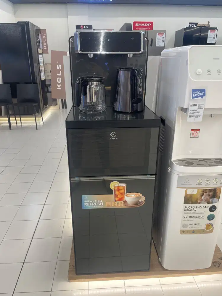 Kels Dispenser with tea bar