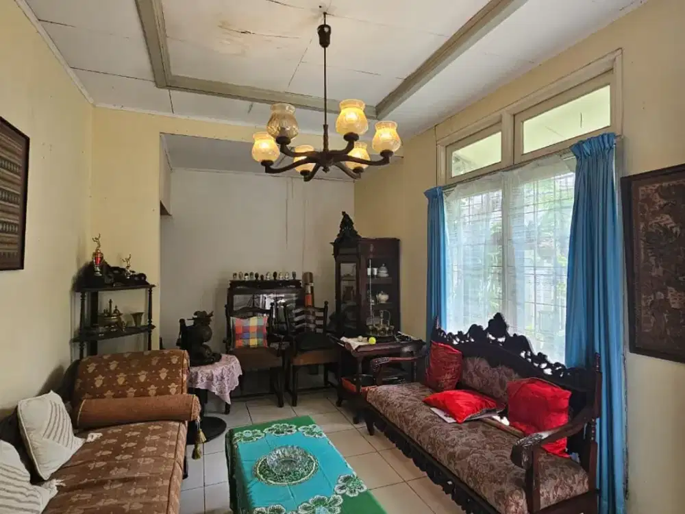 Dijual Rumah Strategis Dekat Jakarta Japanese School di Sektor 9 Bintaro Lr-16416