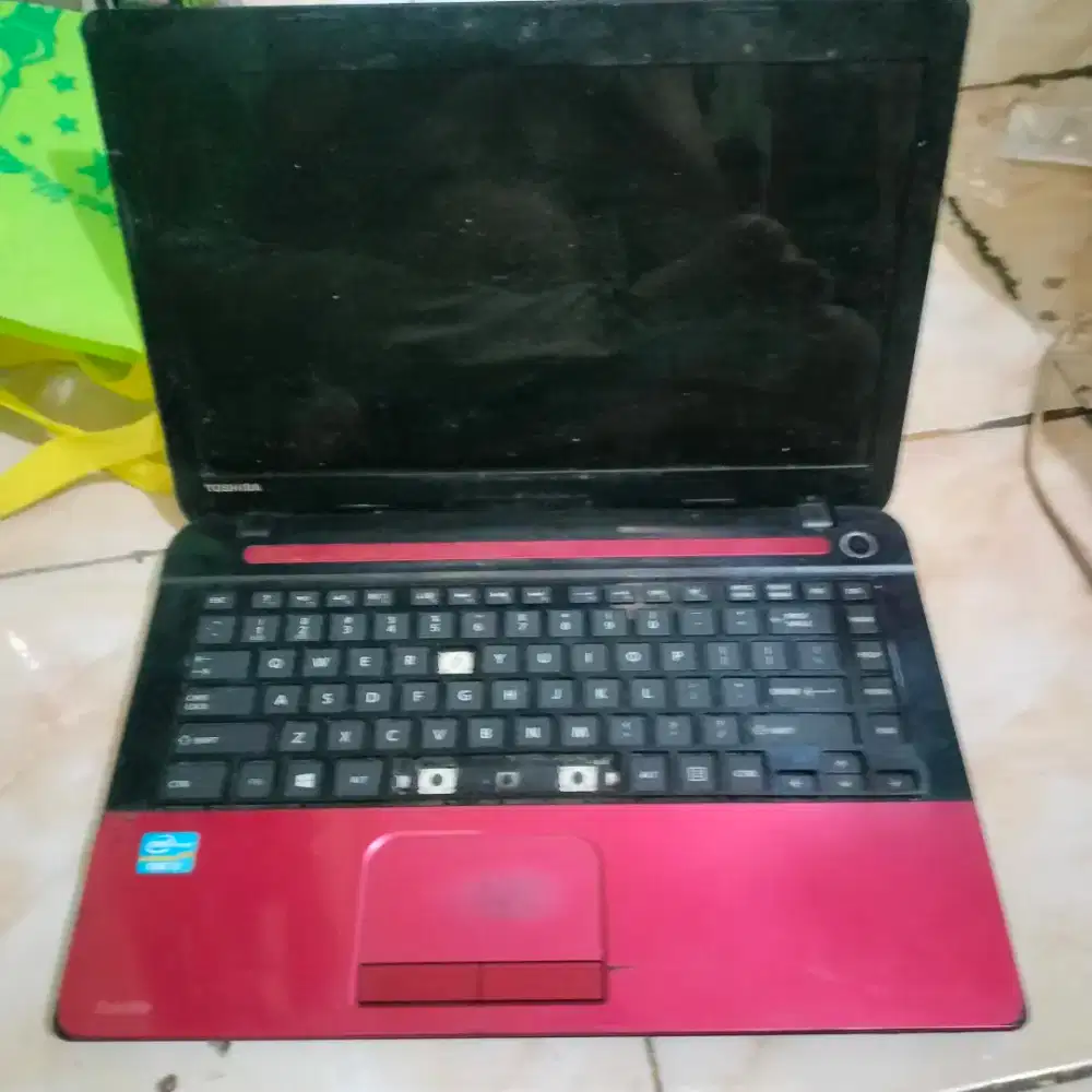 toshiba c40A corei3