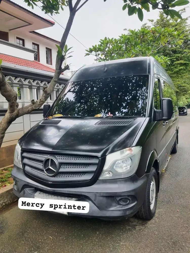 Mercy sprinter Tahun 2017 Hitam Metalik