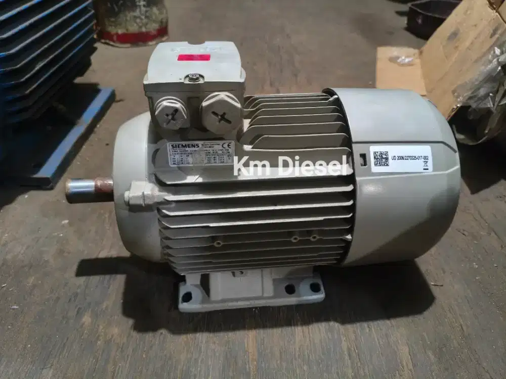 Dinamo 1,5HP Listrik 3 Phase Siemens/ Motor Listrik 1,1KW RPM 1400