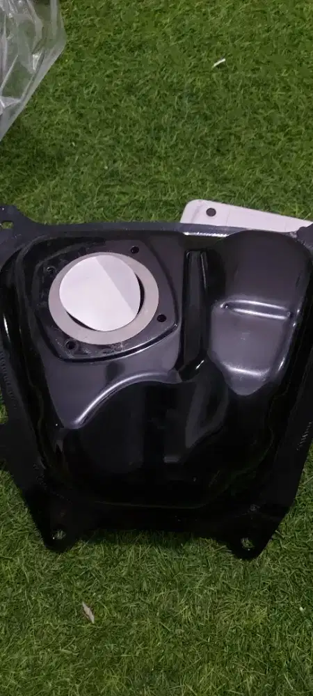 Tangki motor fino 125