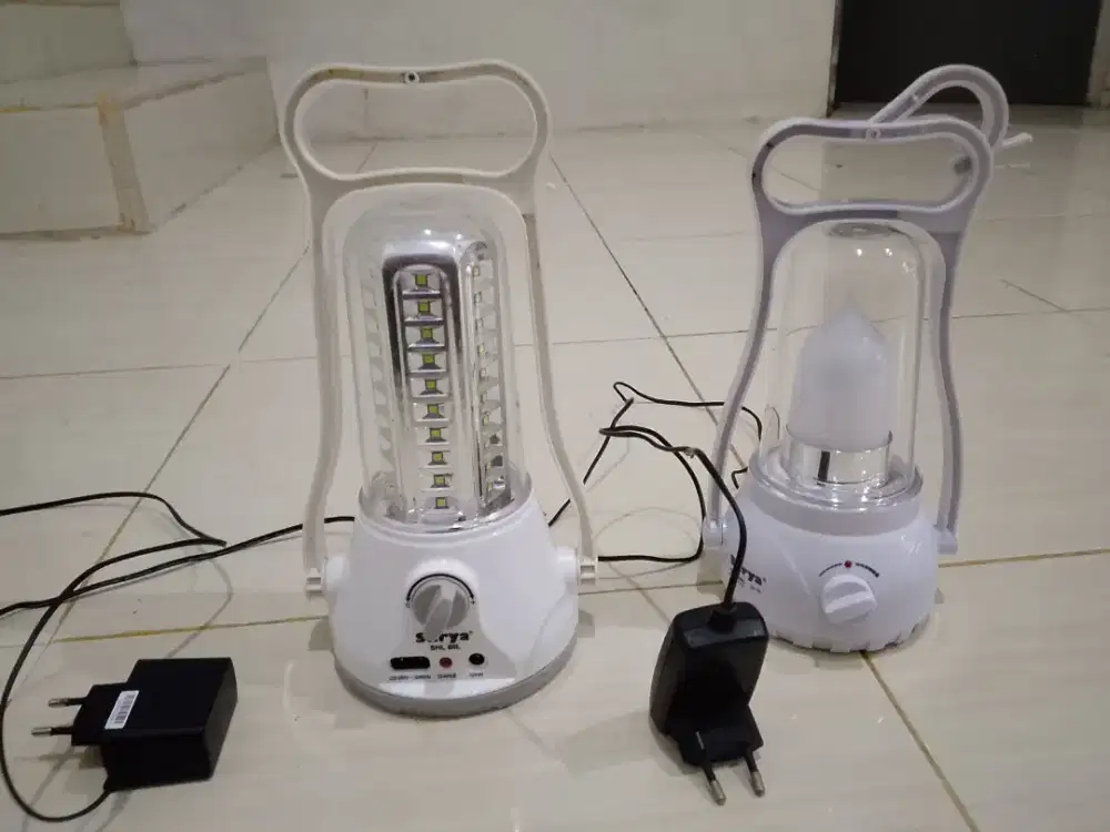 Lampu hemat energi pakai adaptor bukan lampu cas