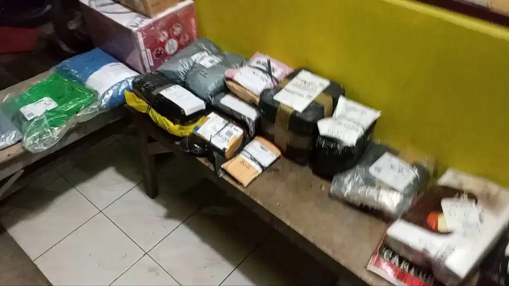 Lowongan Kerja Staff Operasional ( Pickup paket, Packing, Ekspedisi)